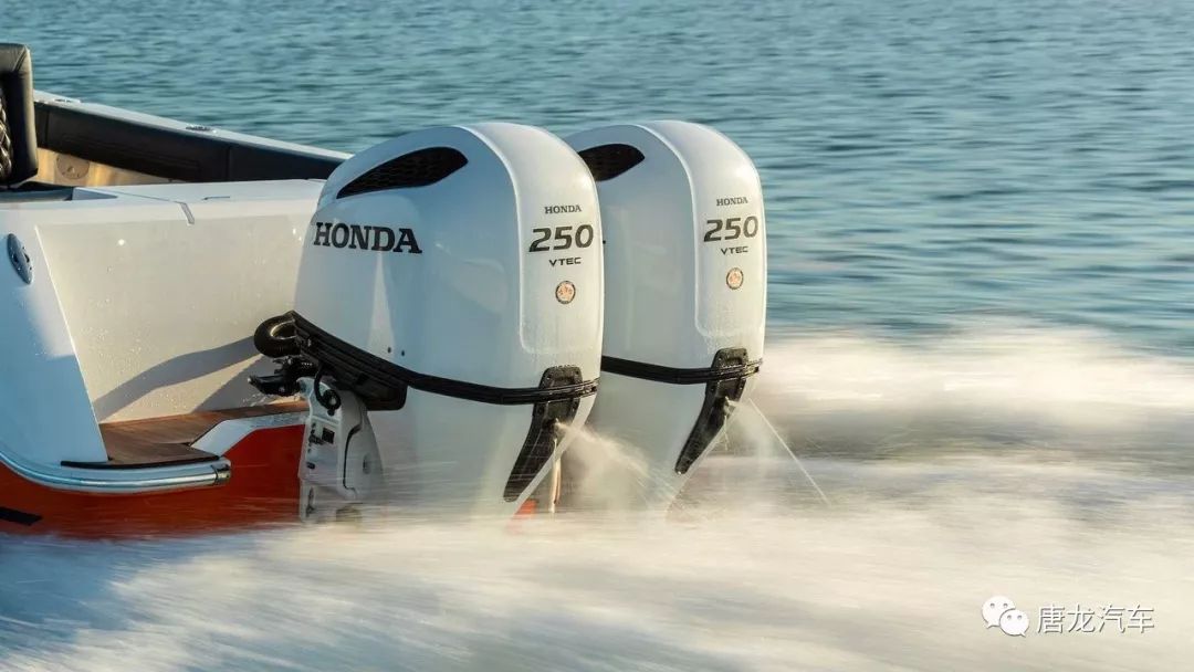 吗hondamarine与sanjuanyachts合作推出500匹马力sj32豪华钓鱼小游艇