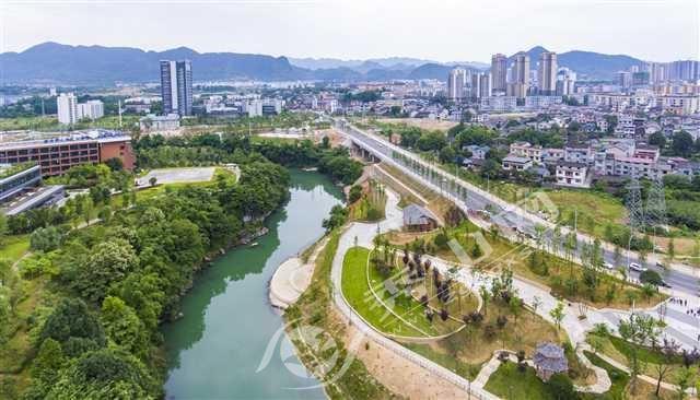 秀山将把梅江河打造成中国最美城市河流