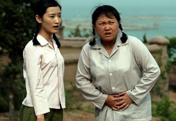 父母爱情细看少年亚菲牙尖嘴利的背后是敏感柔弱的少女心