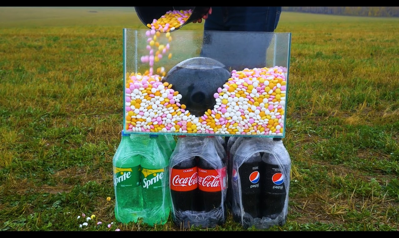 曼妥思居然会和这种东西发生强烈反应!_可乐