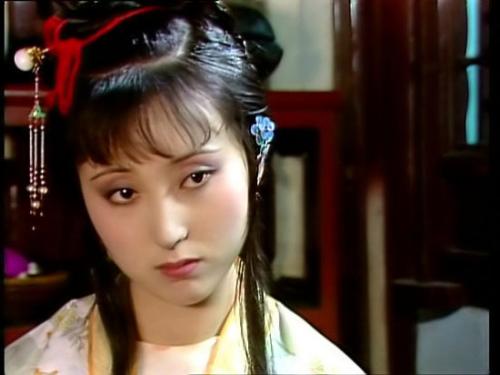 83版《红楼梦》陈晓旭这一镜头,演技炸裂!