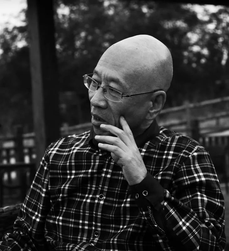 杨志军中篇小说风中蓝调选读