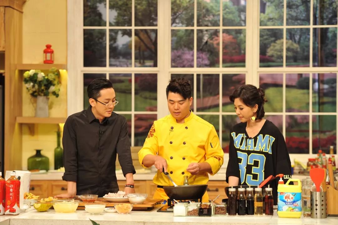 从餐馆学徒到国宴大厨19年厨师路他全力以赴丨故事vol186