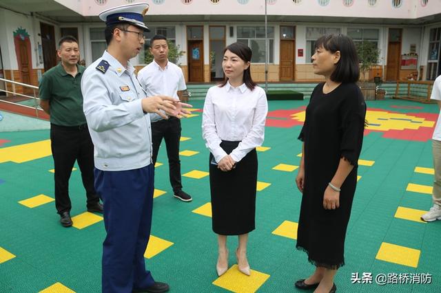 副区长姚君丹带队调研指导学前教育消防安全工作