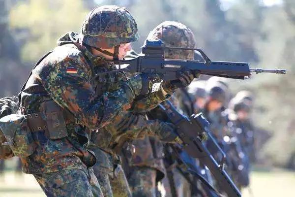 74德军为什么是曾经陆地最强军队不得不提德军强大的装备