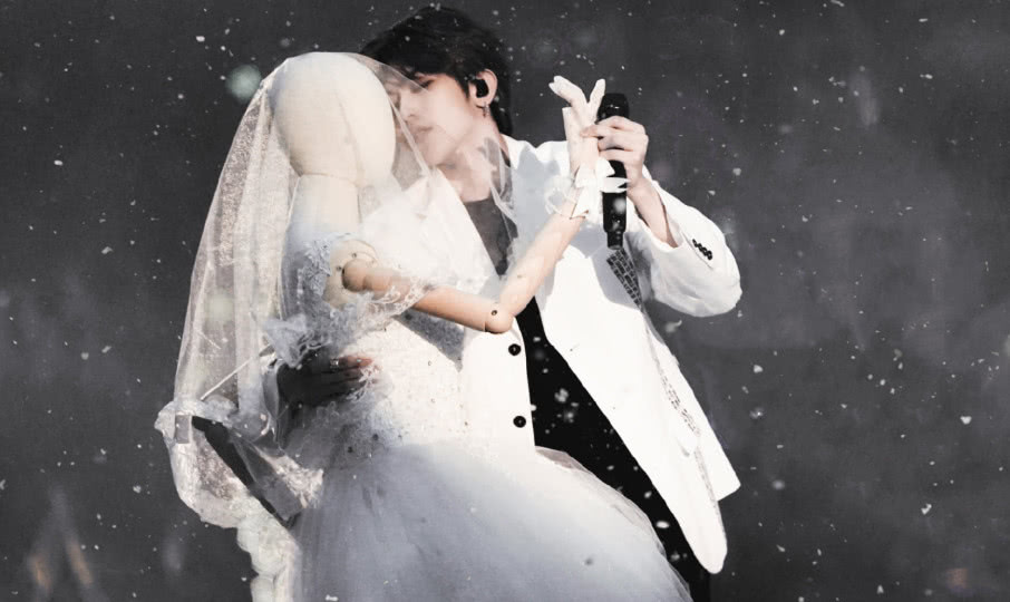 蔡徐坤和新娘跳舞图片