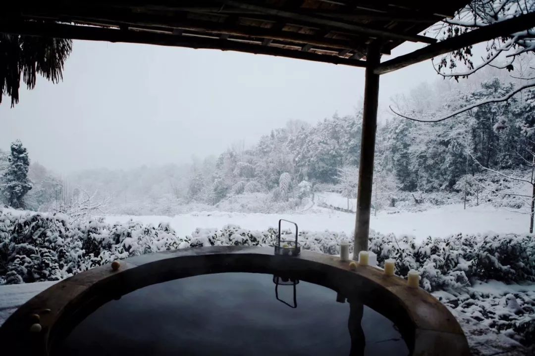 双十丨24h抢温泉泡池躺看云海山林派对吃茶微醺睡进青城山下这家神仙