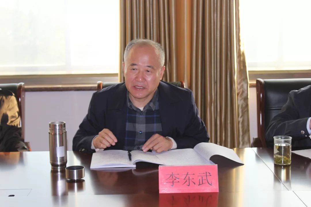 县人大常委会副主任李东武到白桥镇开展集中联系代表活动