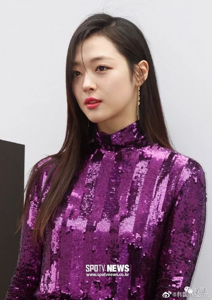 25岁的崔雪莉自杀死亡死因让人心痛