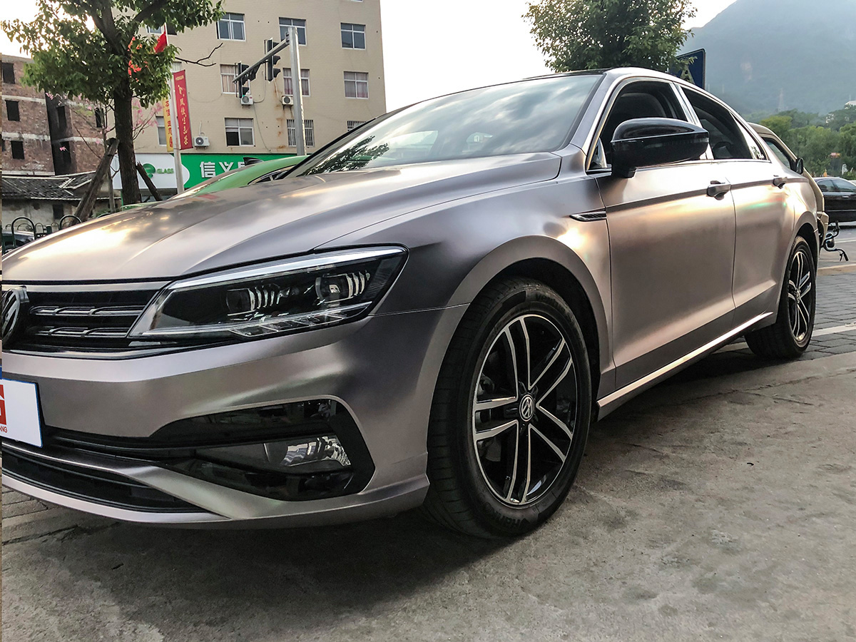 大众凌度车身改色电光战斗灰 rg瑞集改色膜福建龙岩加盟店出品