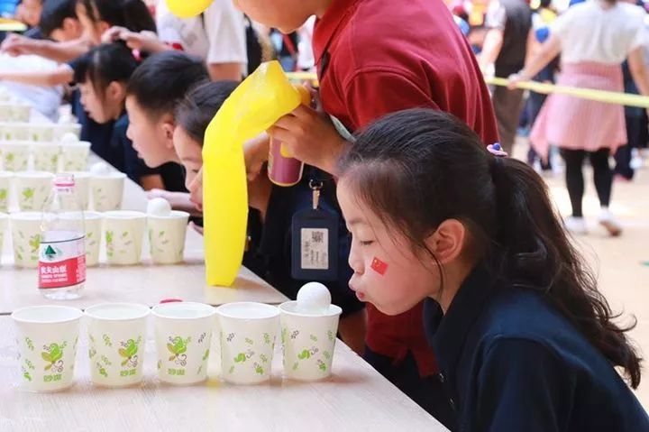 亲子游园会红包雨亲子游戏超多惊喜