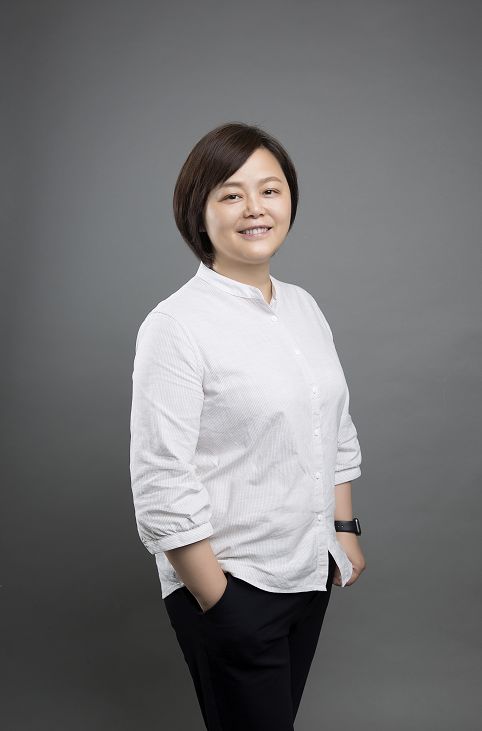 为了解答企业发展困惑,开拓发展途径,古红霞教授为大家详解了当前国内