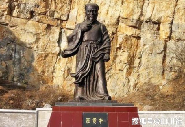 罗贯中为什么会隐姓埋名全因得罪了一个人结果竟然被满门抄斩