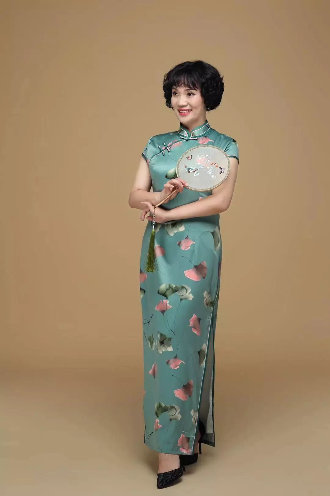 著名豫剧表演艺术家张宝英弟子赵霞17号下午2:30曲剧表演看我们的礼品