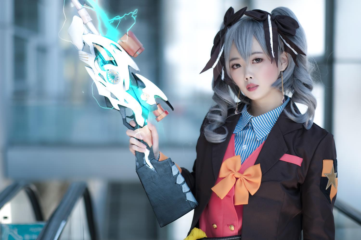 崩坏3rd布洛妮亚cos正片,与我一起战斗吧