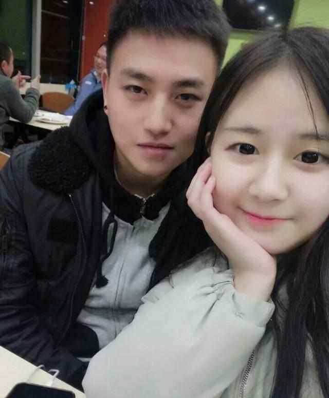 如今个个靓丽迷人,女神范十足_李耐阅