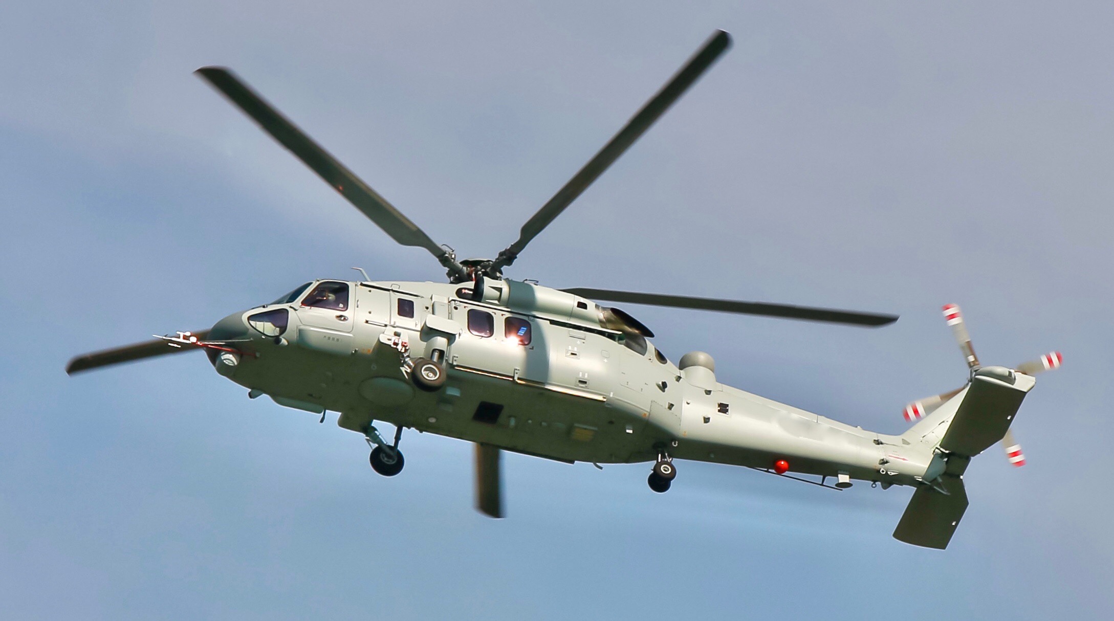 直20为中国海军圆梦,助055反潜战力翻倍,1艘能顶4艘052d_直升机