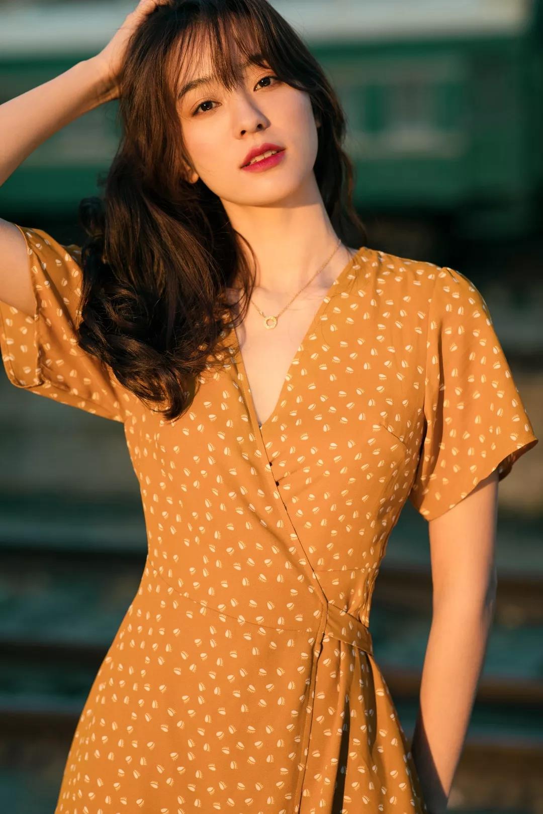 星刊娱乐专访张梦露暖阳般的巨蟹座