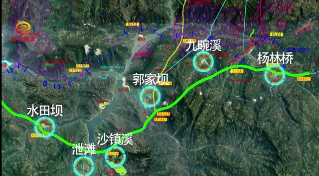 十宜高速长阳清江段图片