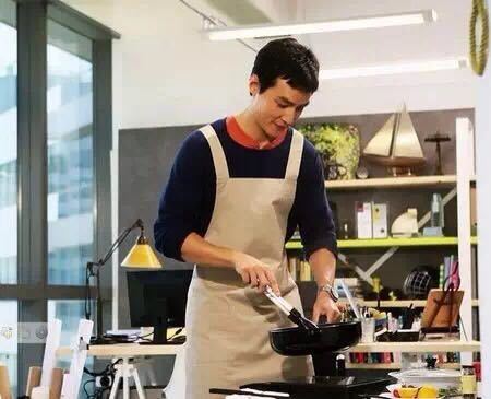 闺蜜:他太棒了!