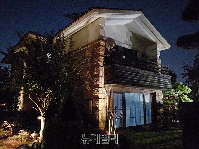 原创崔雪莉自杀24小时新闻全记录究竟是谁杀死人间水蜜桃