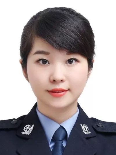 石文汉中市公安局交警支队二大队二中队指导员中共党员汉中市巾帼建功