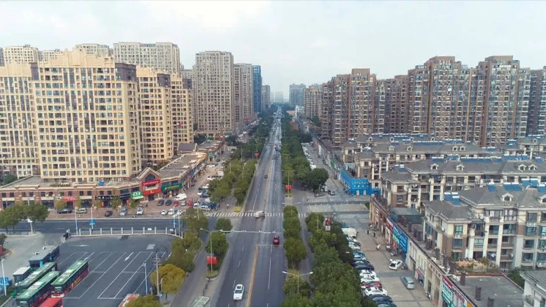 嘉兴城西这条大道将大改造】解决暴雨即被淹问题 4车道变6车道_秀园路