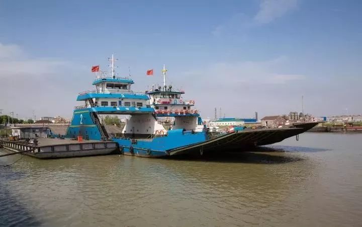 浪随潮起,汽笛沉鸣!_汽渡