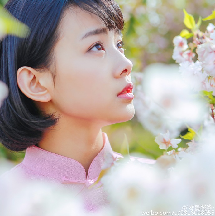 满满喜欢你晋级热播剧顾小满饰演者鲁照华简介