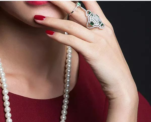 珠宝首饰佩戴方式全攻略