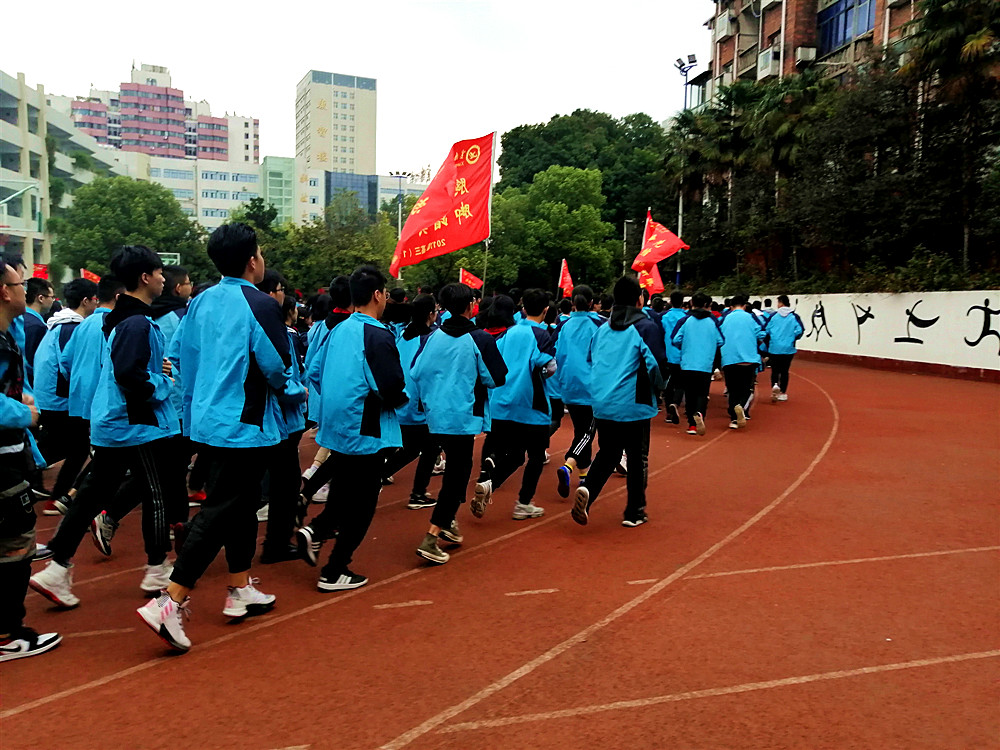 襄阳一中校服图片图片