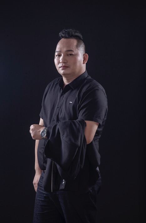 (民谣小王子李俊儒)(流行女歌手黄玲玲)(流行女歌手莫小婷)万境归 