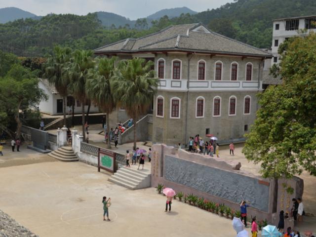 广西容县大中村一座名人故居因其建筑特殊让人倍感意外