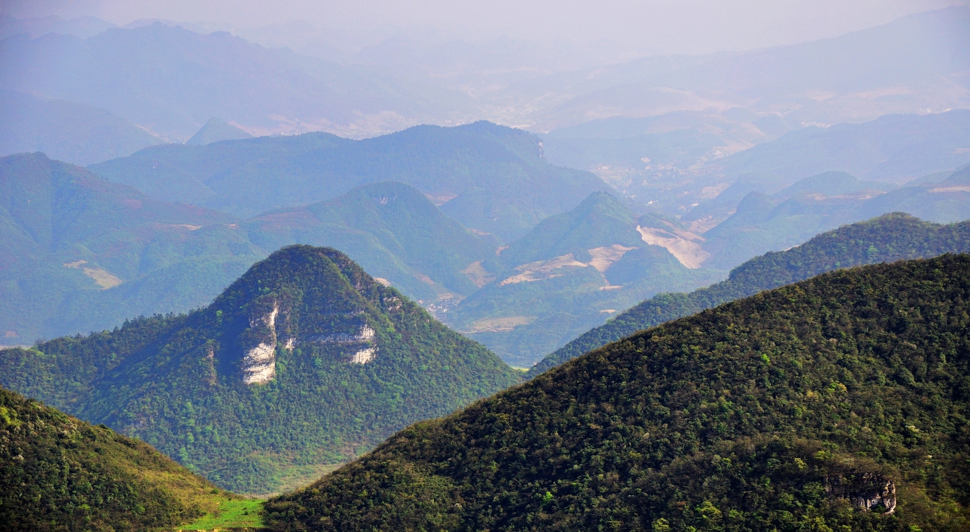 我国西部被忽略的一座山,最高海拔2251米,人称黔北第一险要_发展