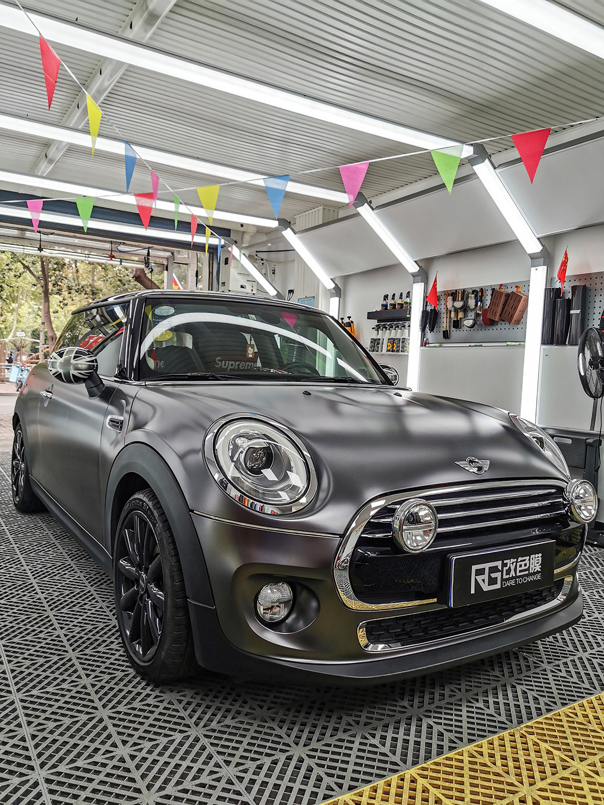 宝马mini车身改色电空光太灰 rg瑞集改色膜河北石家庄店出品