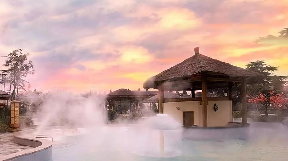 温泉康养小镇正在崛起