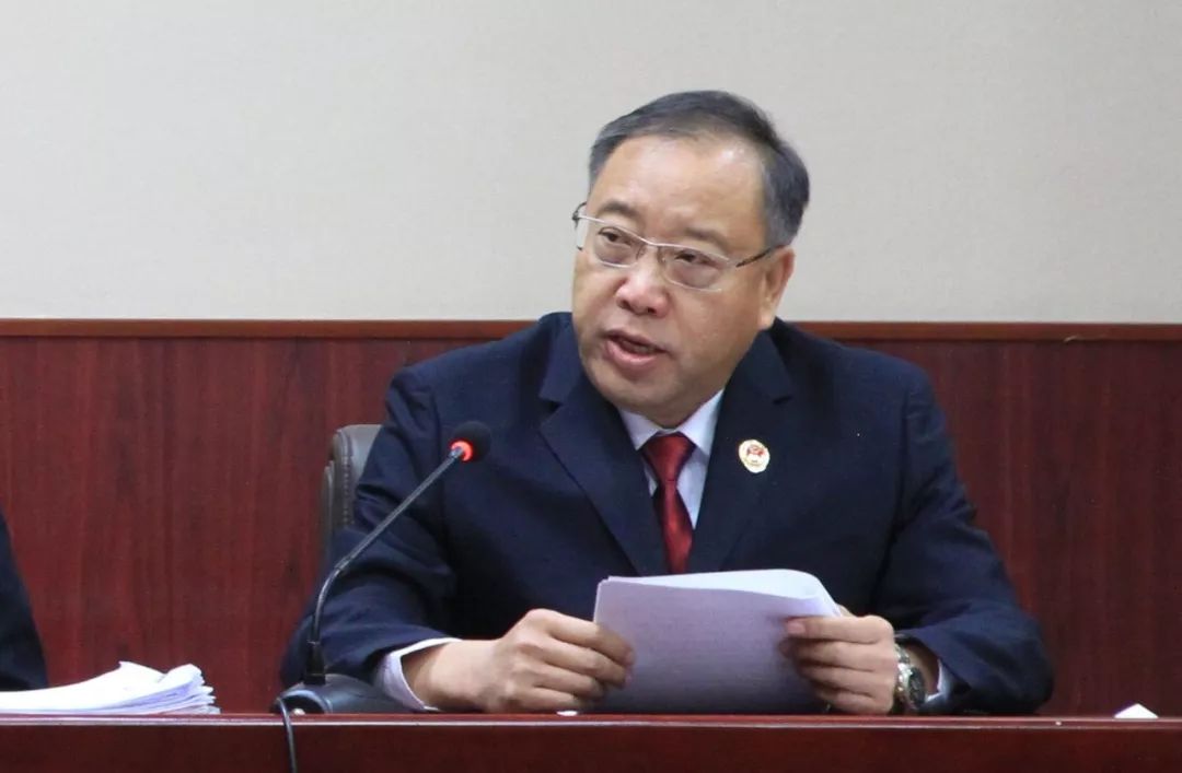 赤峰市委原副书记,政法委书记王东伟(副厅级)贪污受贿一案开庭