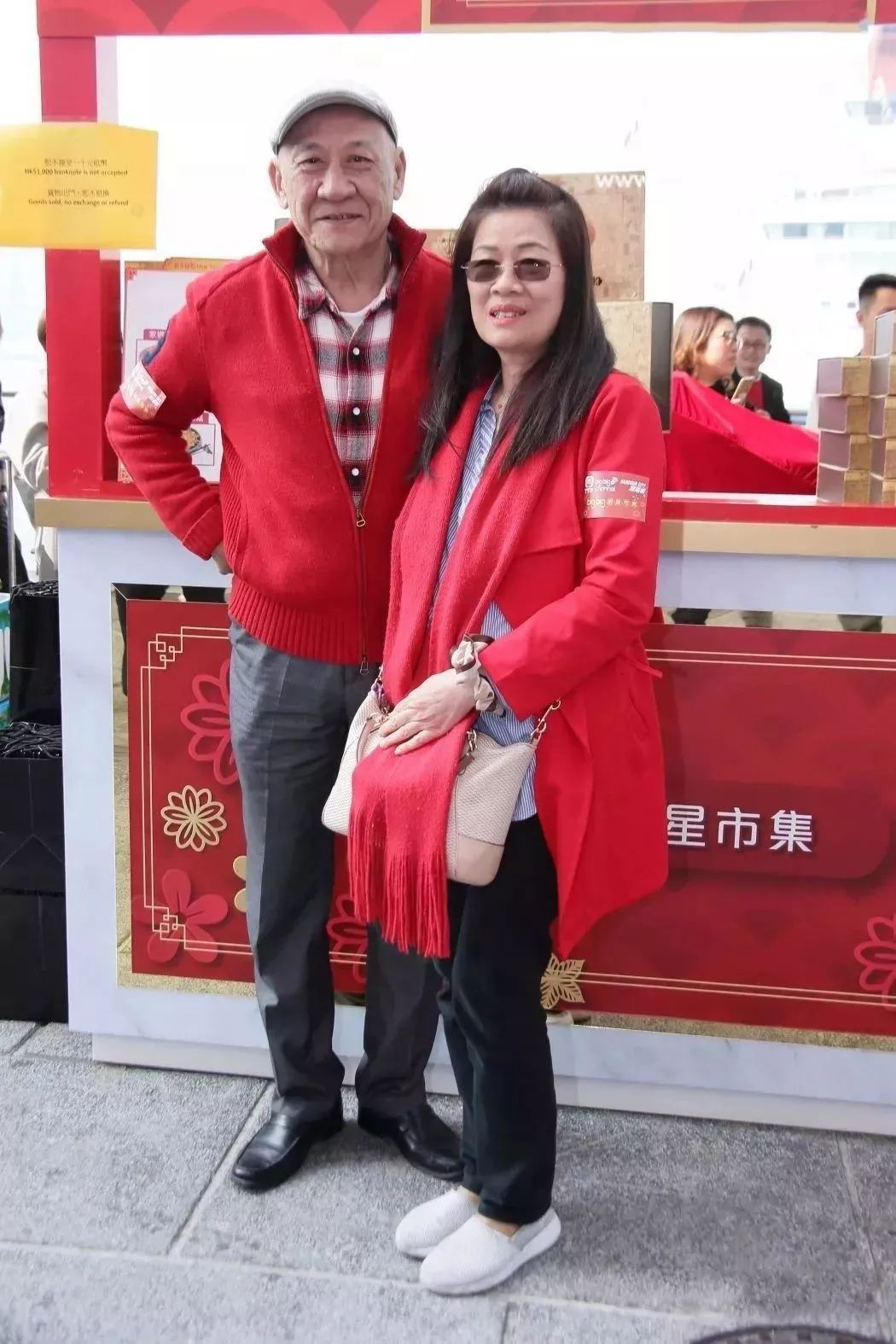 74岁靠厨艺爆红!_李家鼎