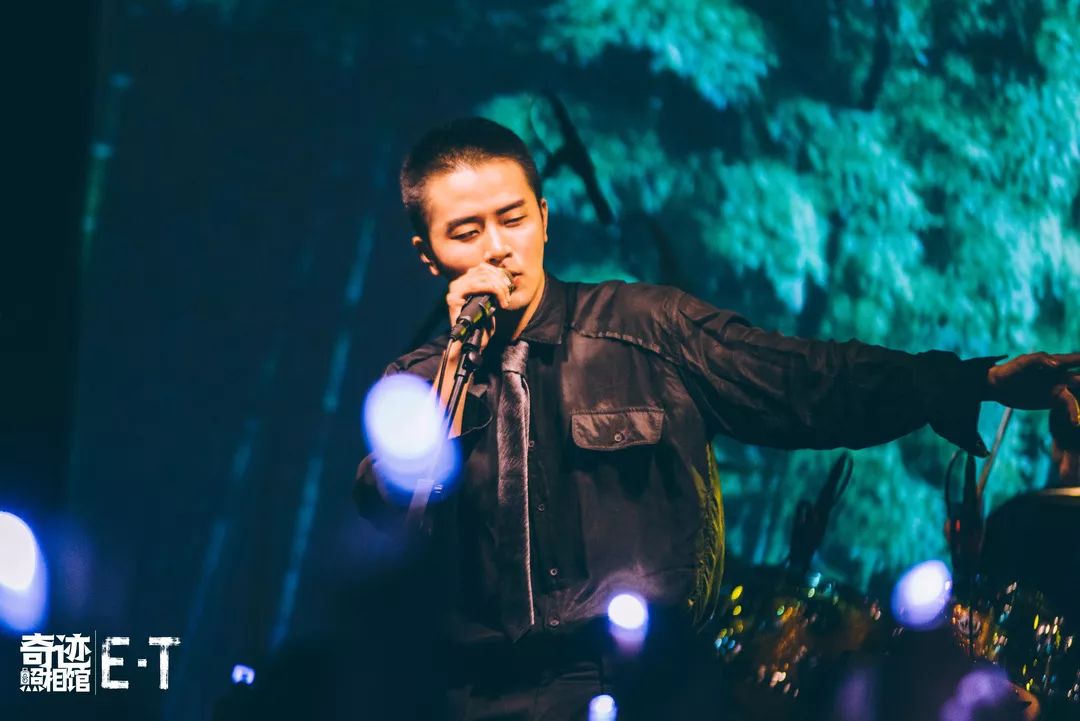 1102柳爽如影巡演昆明站预售加售带着力量和光四海相见