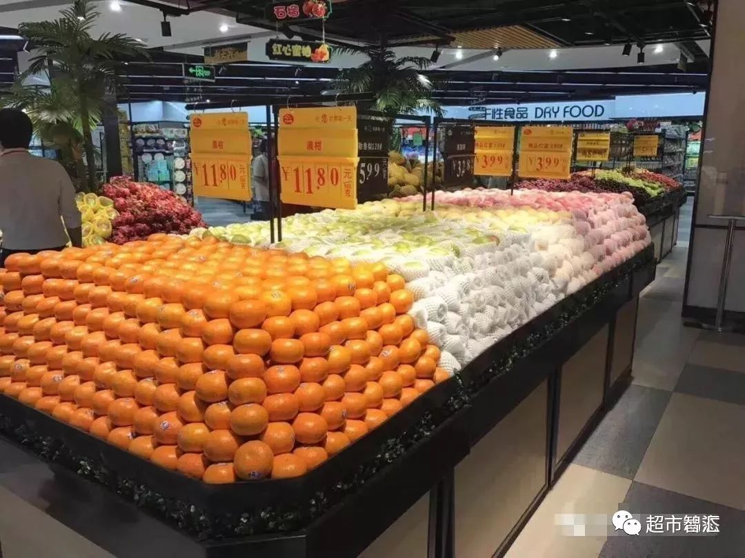 胖东来水果陈列图片