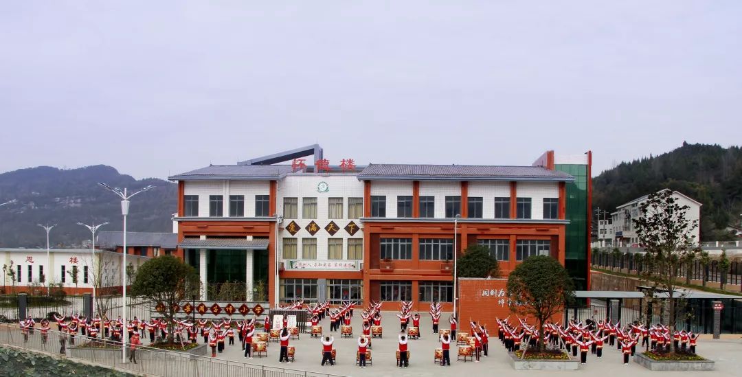通江这7所学校被国家看中!