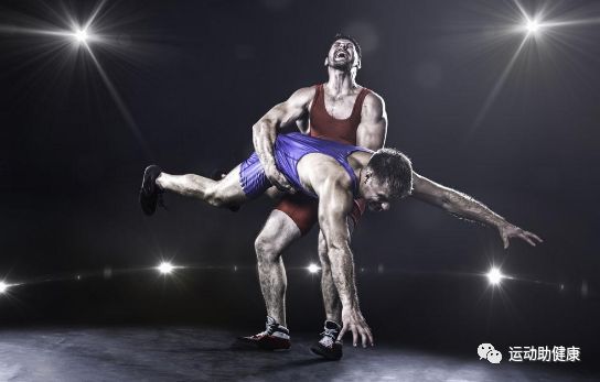 摔跤运动的6项核心训练