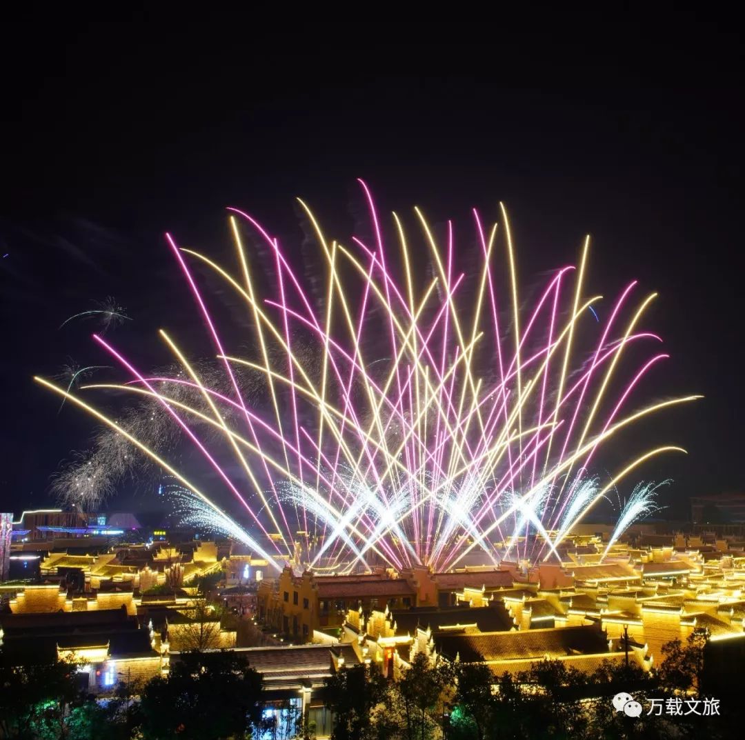 太美了昨晚万载古城焰火盛宴震撼绽放你去看了吗