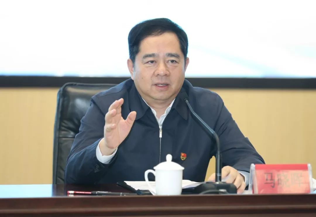 全市离退休干部"银领先锋"政治理论专题研讨班开班_湖州