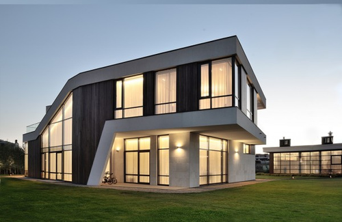 就算是别墅在装修与建造时也是会用粉剂消泡剂保驾护航的呀