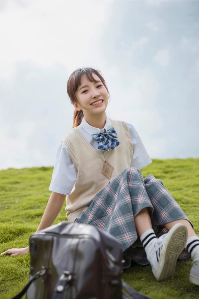 10个常用拍照pose这样摆拍照片自然又上镜