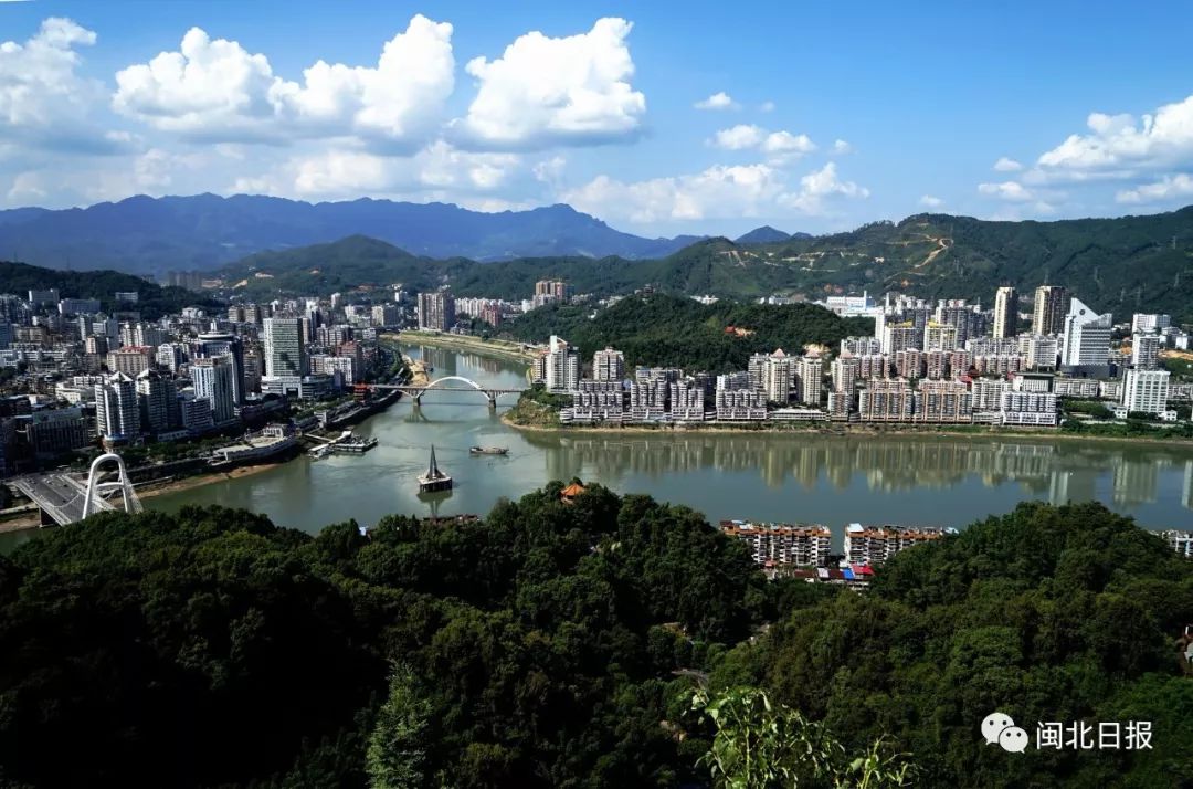 壮丽70年昨天和今天一位闽北日报老记者镜头中的南平变迁