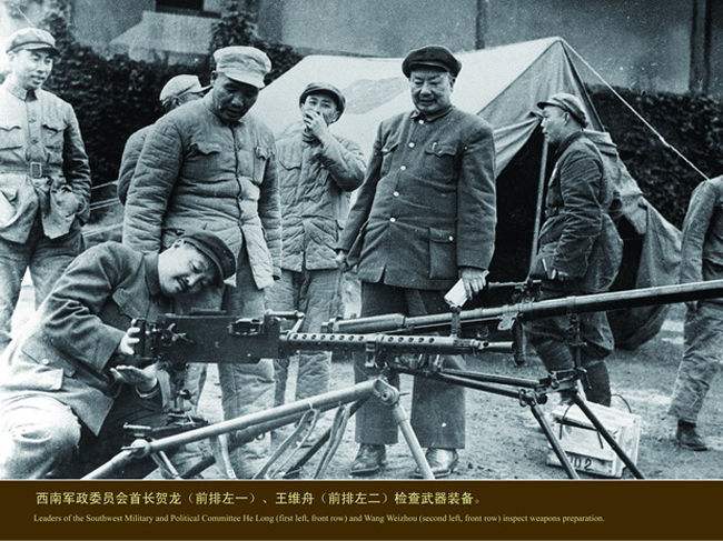 他资历非常老虽已离开军队但中央坚持授他大将衔却被他拒绝