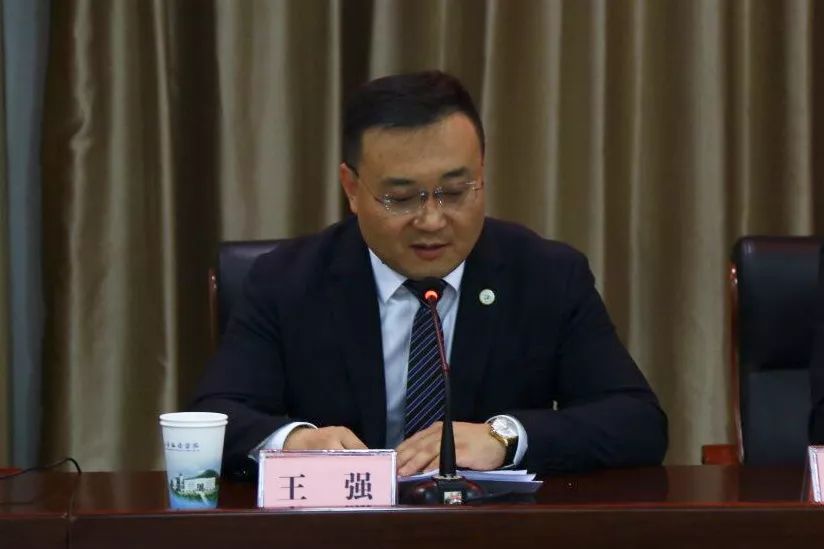 民商法学院党总支书记于恩忠,北京市君致律师事务所执行主任王强律师