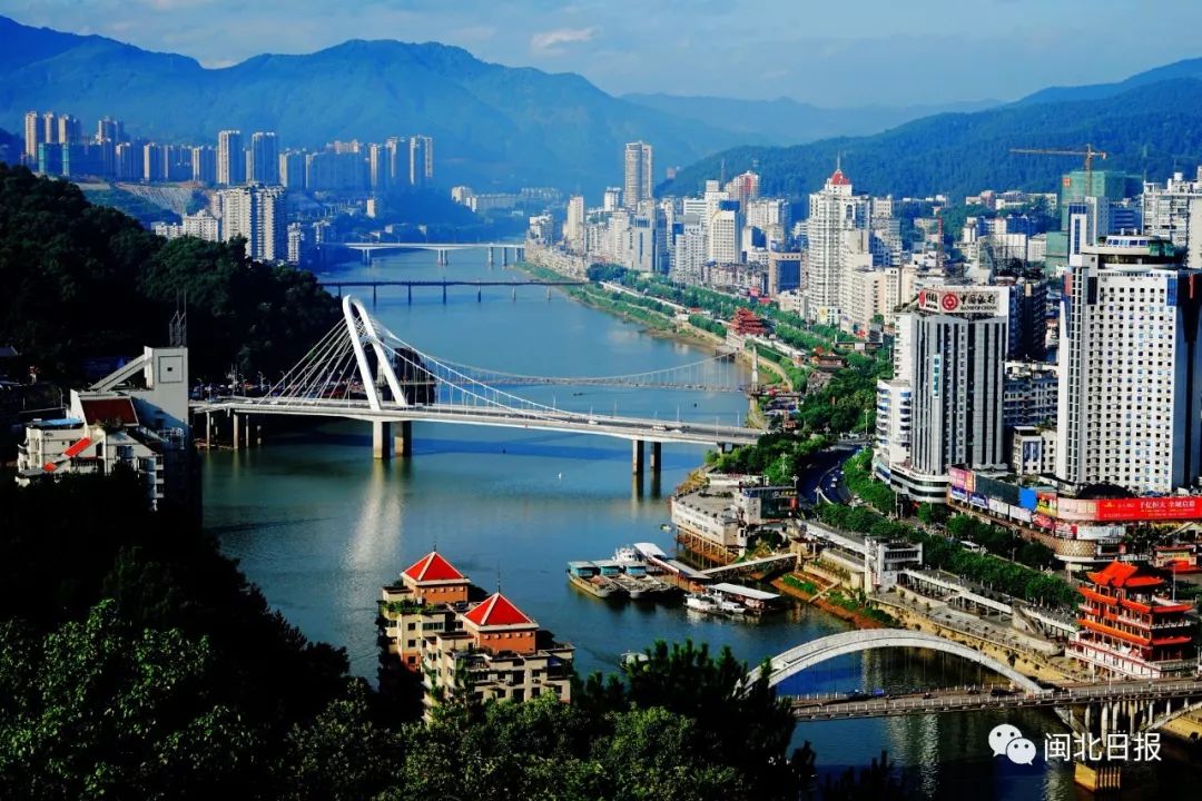 壮丽70年昨天和今天一位闽北日报老记者镜头中的南平变迁